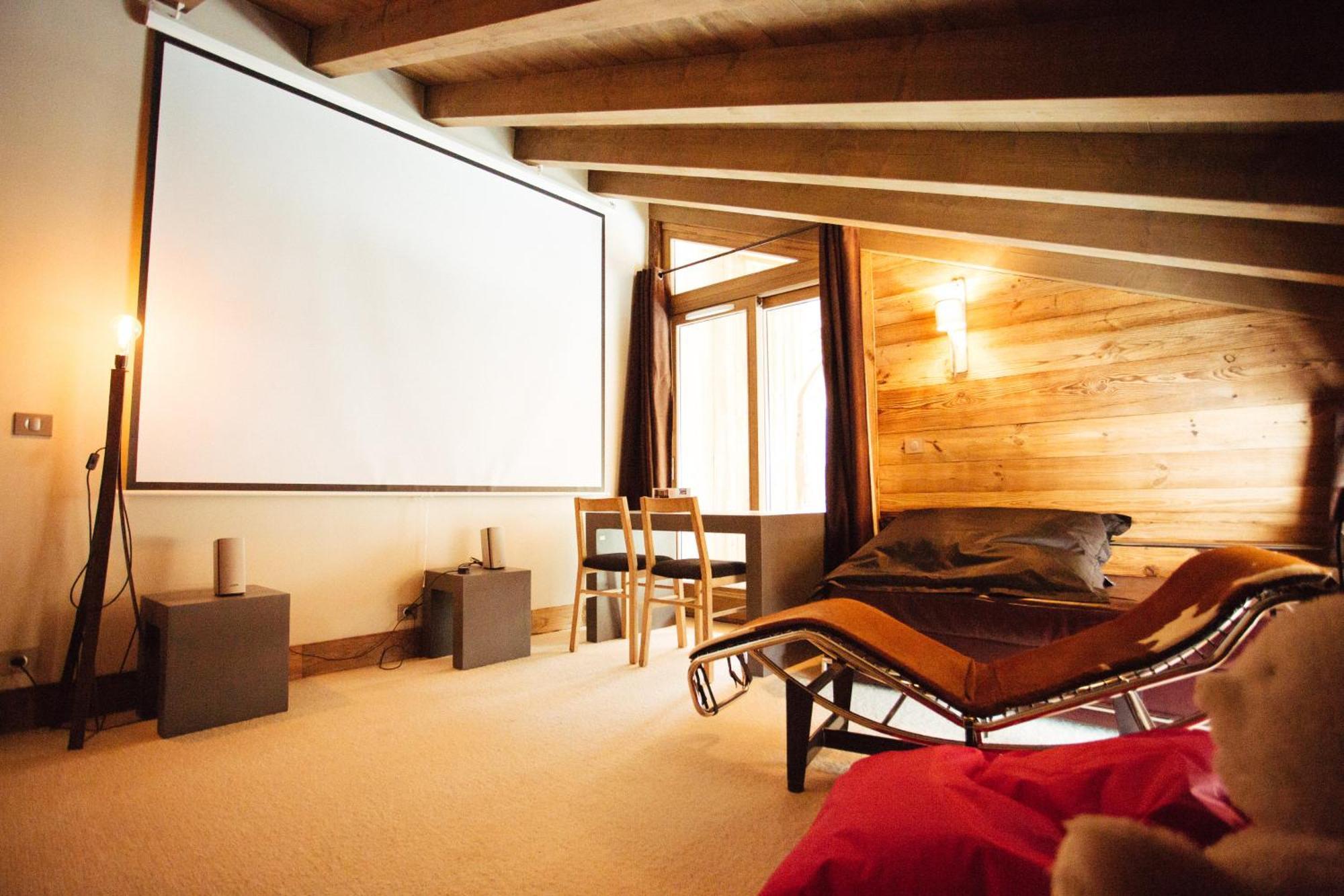 Home By U - Chalet 2 Сен-Мартен-дьо-Белвил Екстериор снимка