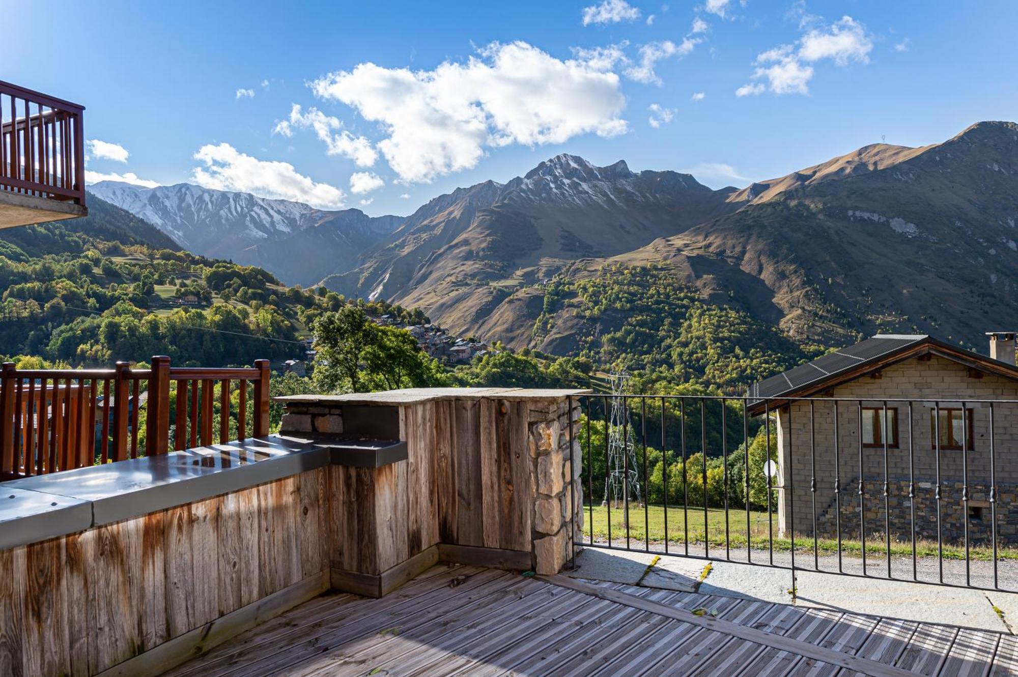 Home By U - Chalet 2 Сен-Мартен-дьо-Белвил Екстериор снимка