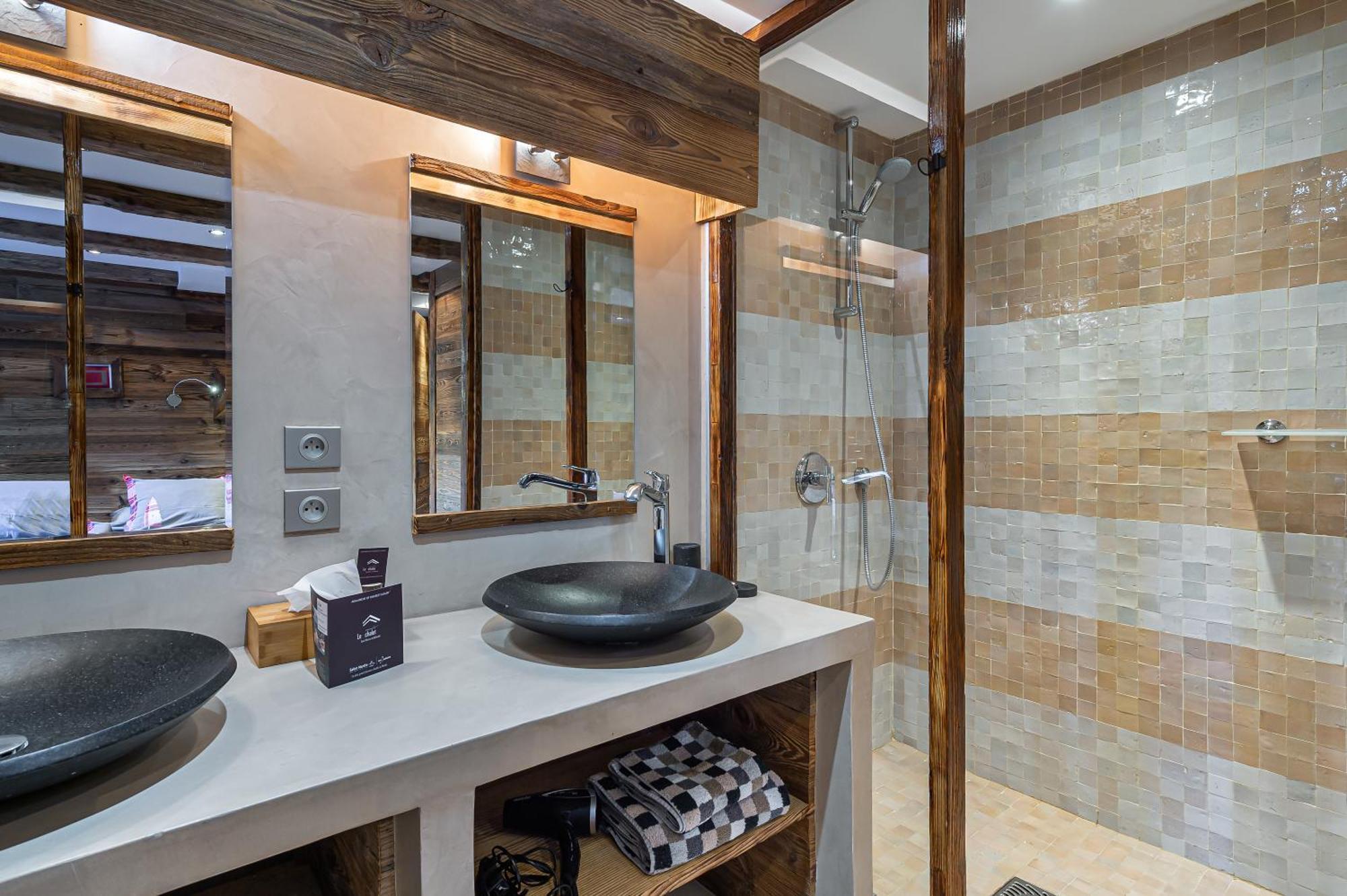 Home By U - Chalet 2 Сен-Мартен-дьо-Белвил Екстериор снимка